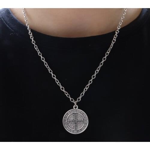 New Saint St Benedict Of Nursia Patron Against Evil Necklace Trendy Catholic St. Benedict Medallion Unisex Jewelry Gifts