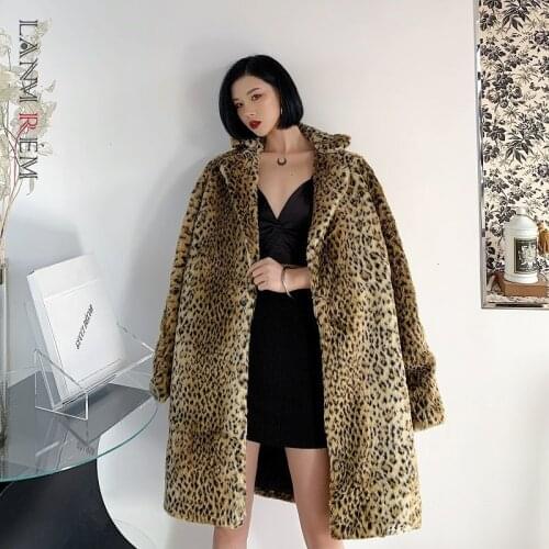 LANMREM 2021 Winter clothes famale fashionable personality leopard print long coat lapel faux fur coat oversize coat women YJ984