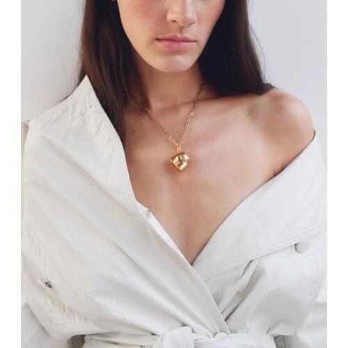 ZA New Trendy Long Gold Gothic Metal Buttocks Pendant Necklace For Women Vintage Bohemian Punk Necklaces Luxury Jewelry Gifts