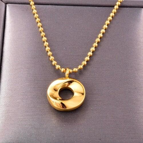 Vintage Titanium Steel Irregular Circle Pendant Necklace For Women Metal Planted Gold Sweater Chain Choker Jewelry Gift