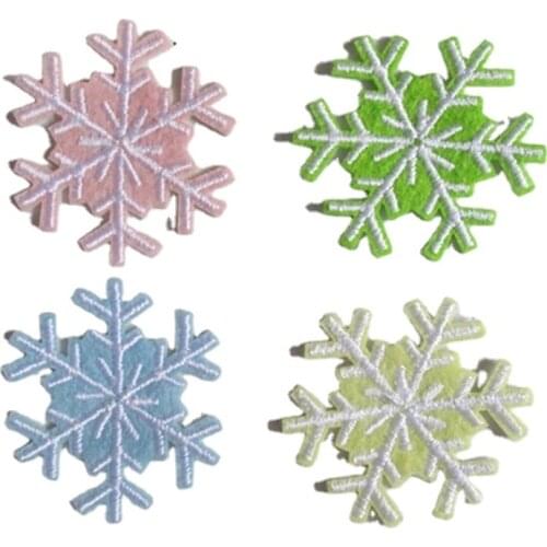 100pcs/lot Small Round Embroidery Patches Snowflakes Christmas Decoration for Home Clothing Decoration Applique Accessories