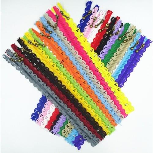 50pcs (20 colors) 20-50cm (8-20 inch) DIY 3# nylon coil flower zipper for DIY sewing tailor handicraft bed bag