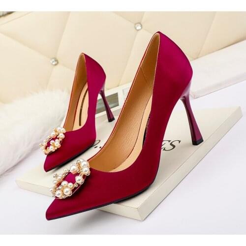 BICTREE 2020 Women 9cm High Heels Escarpins Suede Pink Pumps Lady Scarpins Fashion Kitten Low Heels Sexy Red Black Office Shoes