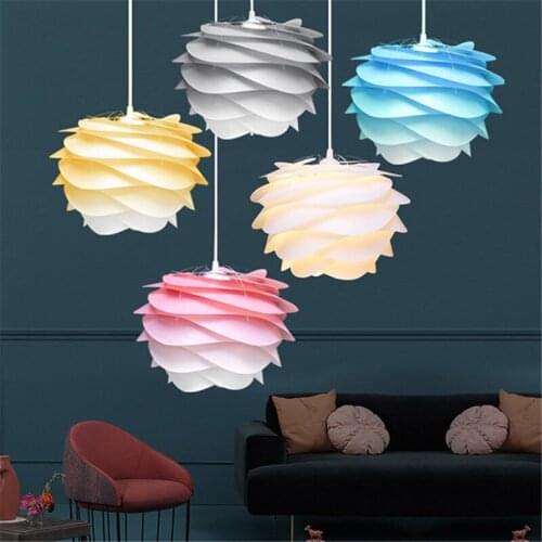 Postmodern Designer Pendant Lights Acrylic Rose Pine Cone Hanging Lamps Living Room Decor Dinning Room Restaurant Light Fixtures