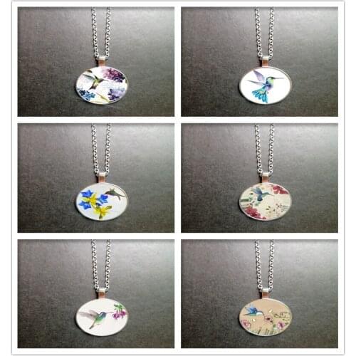 2020 New Blue Hummingbird Round Glass Necklace Hummingbird Art Cabochon Pendant Necklace