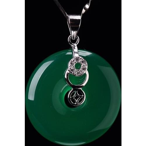 Womens S925 Silver Agate Necklace Pendant Green Chalcedony Donuts Pendant Safety Button Clavicle Chain for Female Fine Jewelry