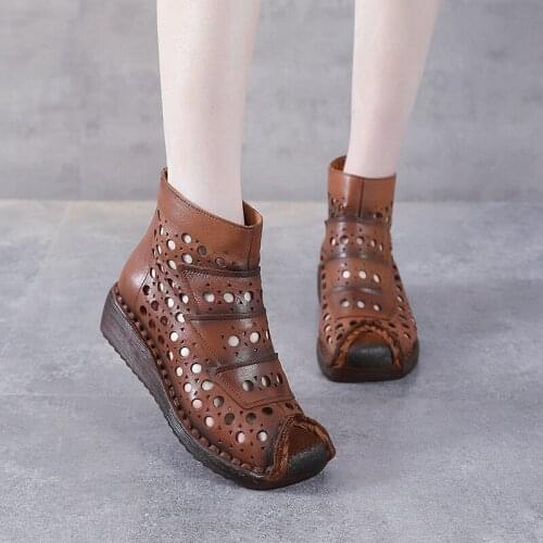 Hole Shoes Womens Summer Slope with 2021 New Platform Soft Bottom Comfortable Womens Shoes Leather Thick Bottom Roman Sandals