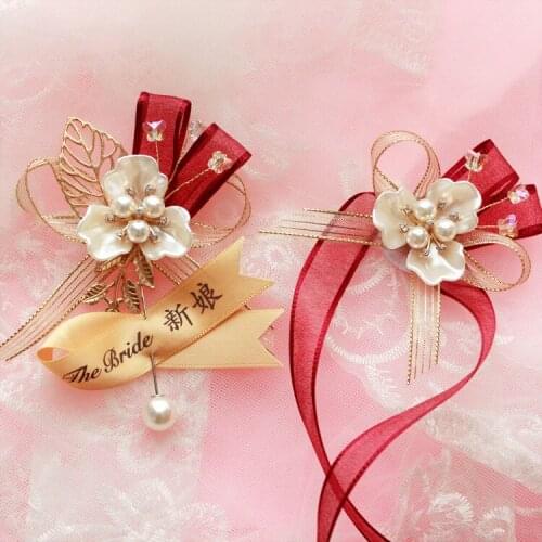 Bride and groom don't flower corsage best man bridesmaid corsage wrist flower wedding brooch