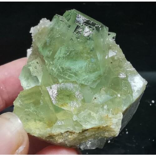 62.6gNatural rare grass green fluorite mineral specimen stone cluster healing crystal stone decoration QUARTZ GEM