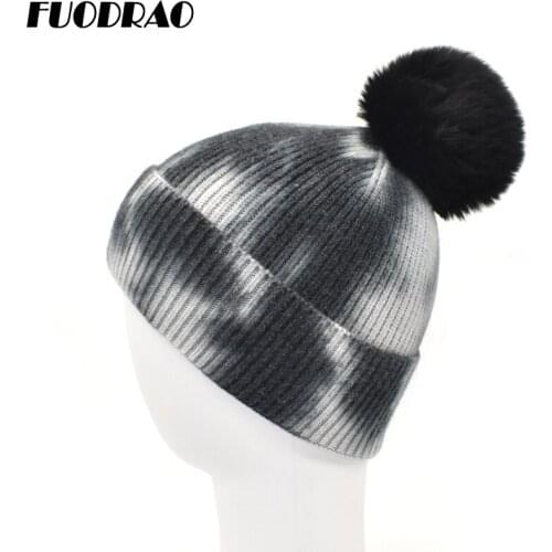 FUODRAO 2020 New Autumn And Winter Pom Poms Tie-Dye Knitted Hat Beanie Hat Women Outdoor Wool Warmth Mens Soft Stretch Hat Z13