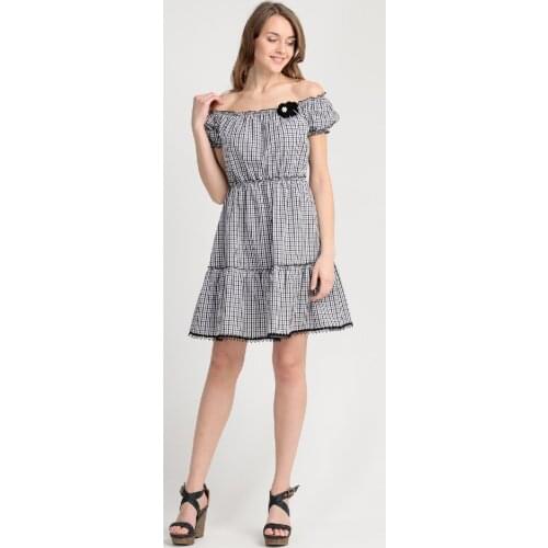 Larro Fashionable Dresses In A Cage