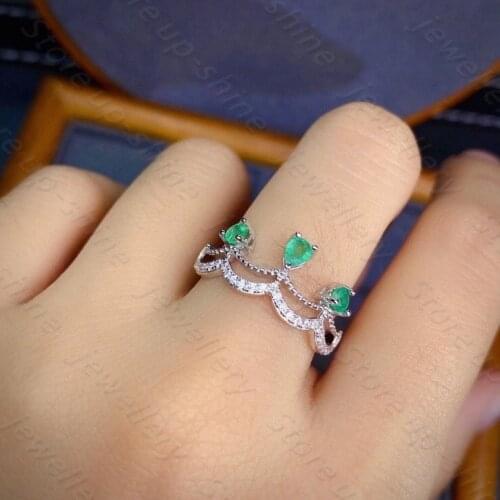 Natural emerald ring 925 silver ladies ring luxurious atmosphere dignified and elegant
