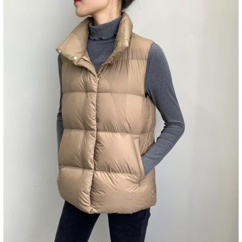 2021 Winter Ultra Light 90% White Duck Down Coat Vest Short Warm Waistcoat Puffer Jacket Female Lightweight Sleeveless