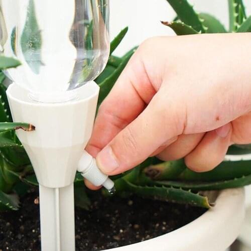 Auto Drip Irrigation Watering System Automatic Watering Spike for Plants Flower Indoor Household Waterers Bottle dripping device