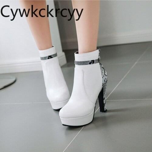 Winter The New fashion Round head Side zipper Thick heel Martin short Women boots Plus velvet Keep warm High heel Women boots