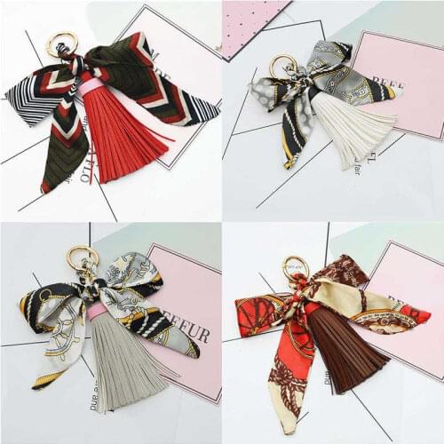 Women Chain Keychain Bag Key Charm Car Metal Ring Pendant Handbag Tassel Leather