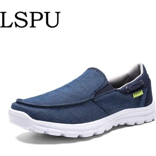 Lightweight Mens Casual Canvas Shoes Slip On Breathable Comfortable Men Shoes Fashion Ventilation Men Footwear Plus Size 39-48