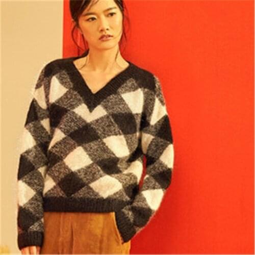 100% hand made wool knit women casual Vneck argyle contrast color H-straight pullover sweater one&over size
