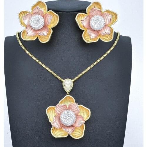 Newness 3 Tone Copper Large Flower Pendant Necklace And Earring for Women Wedding Party Jewelry Sets