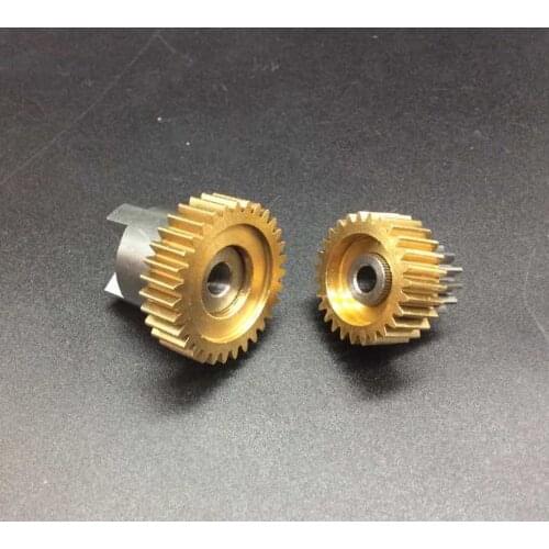 2pcs iron for 2011-17 Porsche Cayenne rear door window glass curtain shade motor internal gear repair kit