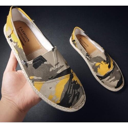 Spring Autumn Mens Plimsolls Camouflage Yellow Man Casual Loafers Low Men Slip On Canvas Shoes Flat Loafers hommes chaussures