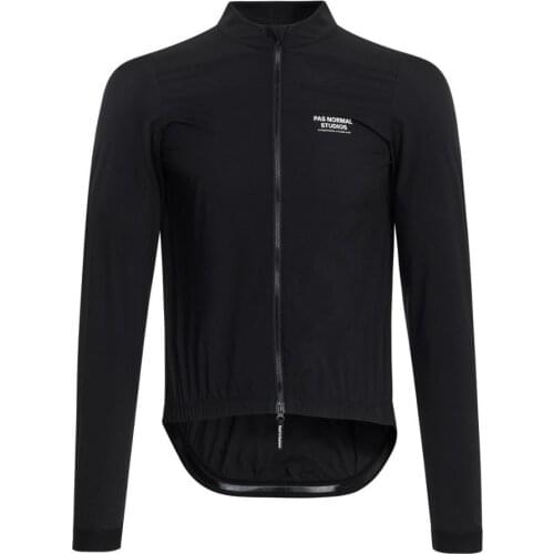 2019 Lightweight wind jacket Two-way zipper for easy access race fit cut windproof and Water repellent nylong fabric