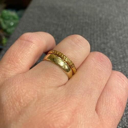 Round Shape Rings For Women Stainless Steel Gold Silver Color Finger Ring Vintage For Women Mother Party Fashion Jewelry Gift