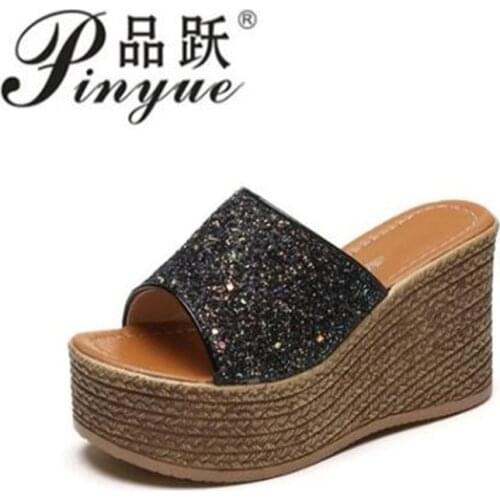 Women's Sandals Pinyue China