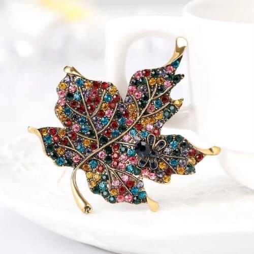 Rhinestone Maple Leaf Enamel Brooch Mens and Womens Alloy Plant Wedding Banquet Banquet Brooch Maple Leaf Brooch