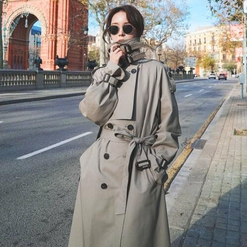 2020 Autumn Windbreaker Womens Coat High Quality Double Breasted Female Trench Coat Chic Epaulet Design Long Trench Coat