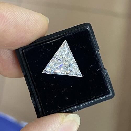 Different Size for Super White D VVS Triangle and Trillion Cut Synthetic Moissanite Stone