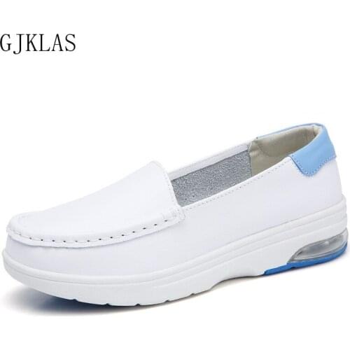 Nurse Genuine Leather Shoes Women Flats Slip on Leather Casual Shoes for Women White Platform Flat Shoes Loafers Women Hot Sale