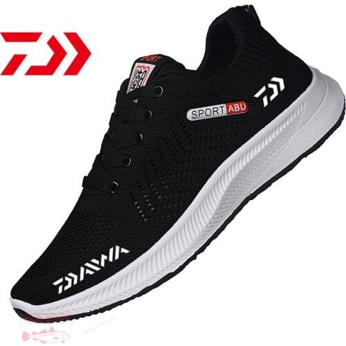 2021 Daiwa Men Fishing Shoes Breathable Mesh Wear-resistant Running Shoes Casual Outdoor Comfortable Sports Hiking Fishing Shoes