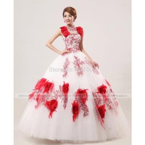 Red floral feather rhinestone embroidery medieval dress Renaissance Gown Victoria dress/Marie Antoinette/ Belle Ball dress