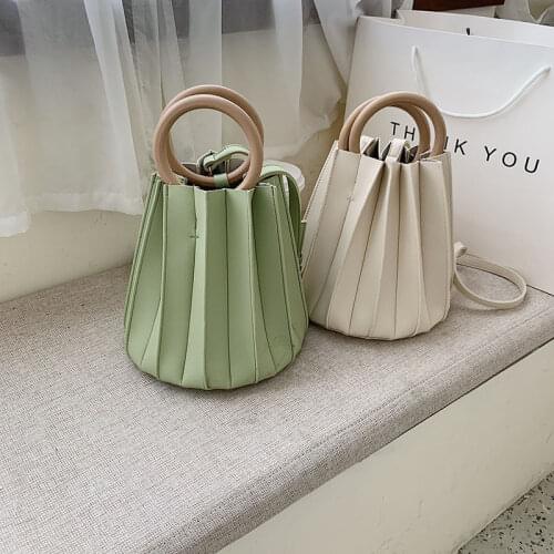 Bucket Bag 2021 New Summer Shopper Bag Wooden Handle Handbag Female Student Messenger Bag Leisure Women Crossbody Bag