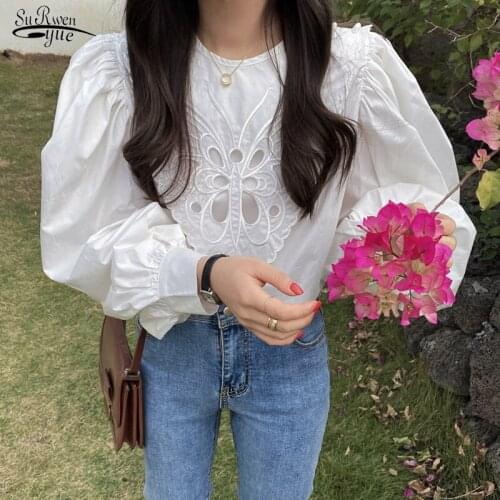 Korean Style Puff Long Sleeve Loose White Womens Shirt Hollow Butterfly Embroidered Blouse Women O Neck Casual Top Blusas 15870