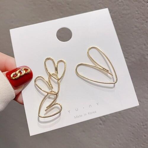 2020 trend Big Hollow Smooth Heart Shaped stud Earrings for Women Charm Korean Earring Ear Buckle Jewelry Unusual earings