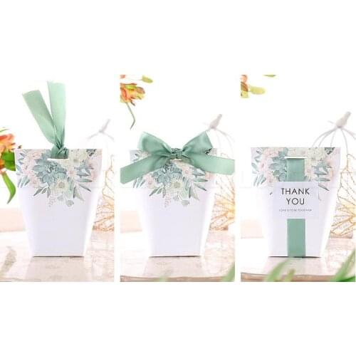 200Pcs New White Green flowers Wedding Favors Candy Boxes Bomboniere Gift Box Party Chocolate Box Three Designs SN1233