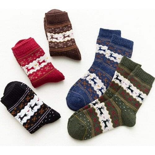 5Pairs/lot New Witner Thick Warm Wool Women Socks Deer Vintage Christmas Socks Colorful Socks Gift Free size YM7009