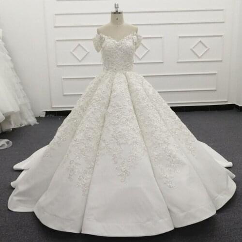 Sweetheart Lace Up Ball Gown Wedding Dresses 2021 Applique Beaded Flowers Chapel Train Bride Gown Vestido De Noiva SJ625