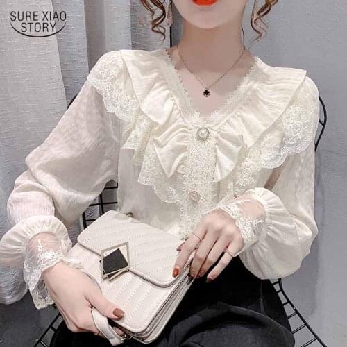 Elegant Ruffle Stitching Blouse Causal Lace Vintage Chiffon Shirt New Fashion V-neck White Womens Long Sleeve Top Blusas 16334