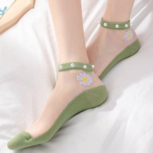 1 Pair Women Daisy Flower Lace Breathable Socks Pearl Beads Crystal Silk Transparent Short Ankle Socks Summer Thin Socks