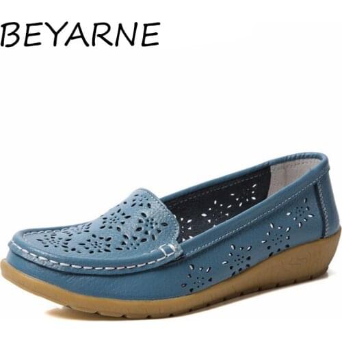 BEYARNE Fretwork Genuine Leather Women Shoes Cutouts Woman Hollow Moccasins Women Beach Flats Breathable Female Summer Shoe