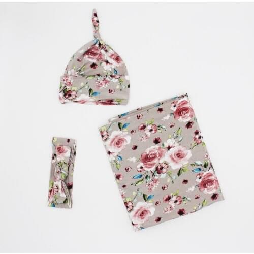 Maternity Robe and Baby Blanket Headband Bamboo Muslin Baby Swaddles