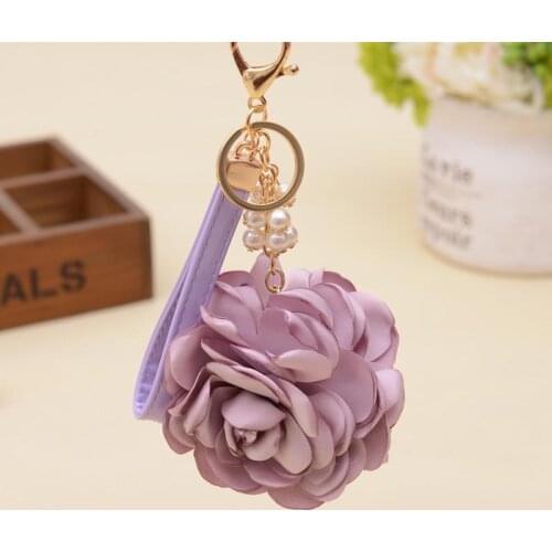 Leather strap Rose Flower Keychain Bag Pendant Car Ornaments Charm For Women Key Chain Buckle Key Ring Porte Clef EH590