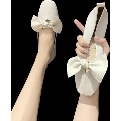 Large size flat shoes womens 2020 autumn new all-match student flat-bottomed peas shoes womens single shoes