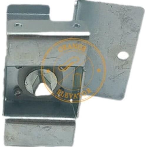 2PCS/Lot Use For Schindler V30 5400 300P Elevator triangle lock Hall door triangle lock Mechanical lock