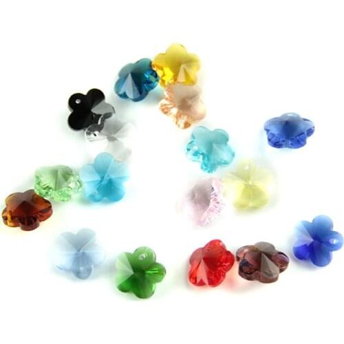 50pcs/lot 14mm Mixed Colors Plum Blossom Beads Glass Trimming Beads For Wedding & Home Decoration