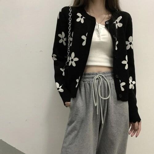 2021 Spring New Korean Loose Jacket Flower Knitted Cardigan Womens Gentle Wind Sweater Jacket