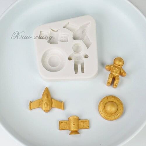 Space Astronaut Silicone Mold Fondant Cake Decorating Mould Sugarcraft Chocolate Baking Tools Kitchenware For Cakes M2139